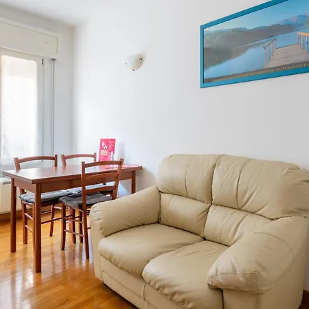 Urban Cozy By Wonderful Italy Apartmán